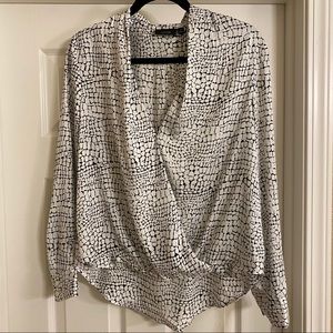 Long Sleeves Blouse
